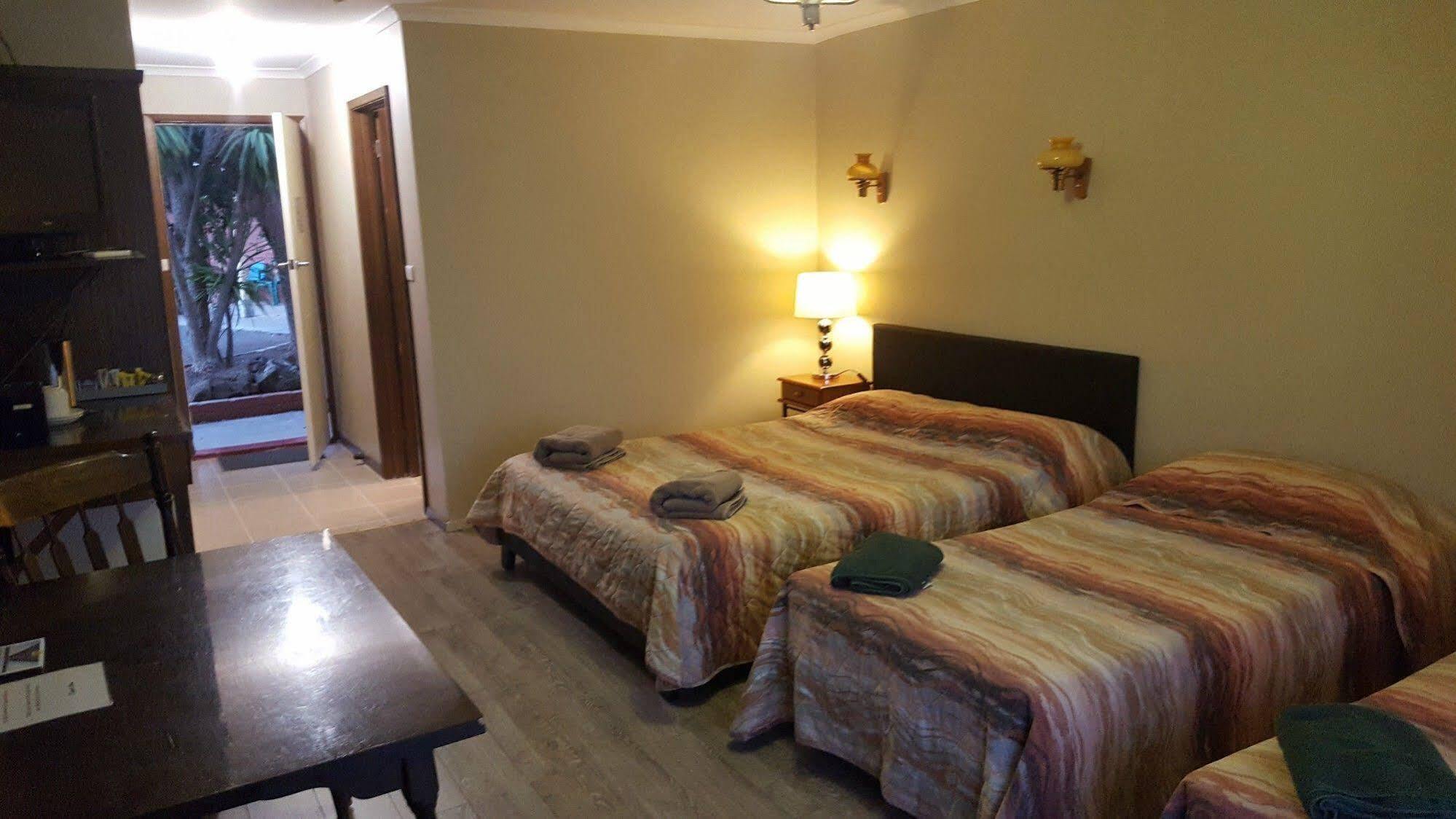 Cardigan Lodge Motel Ballarat Luaran gambar
