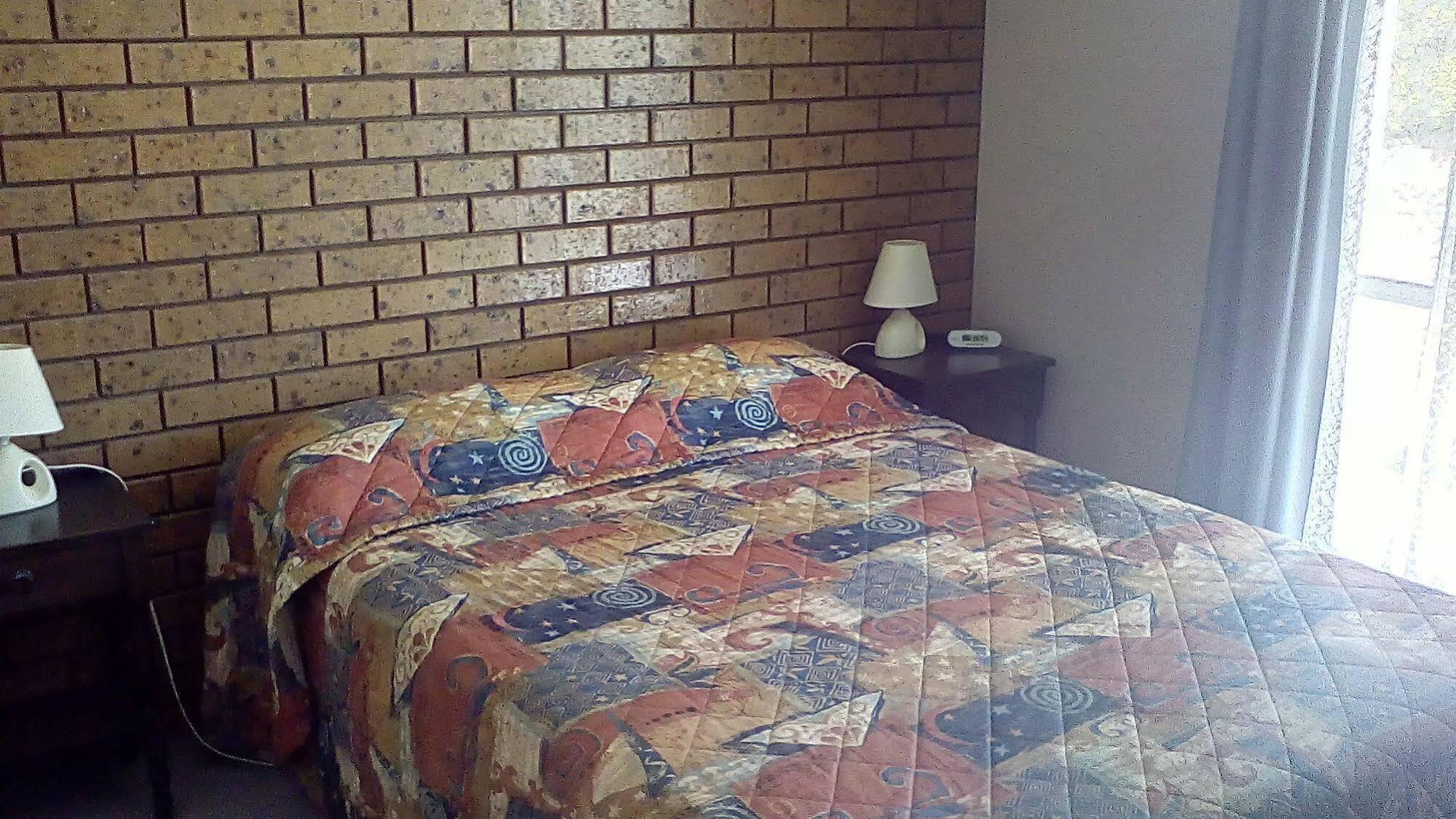 Cardigan Lodge Motel Ballarat Luaran gambar